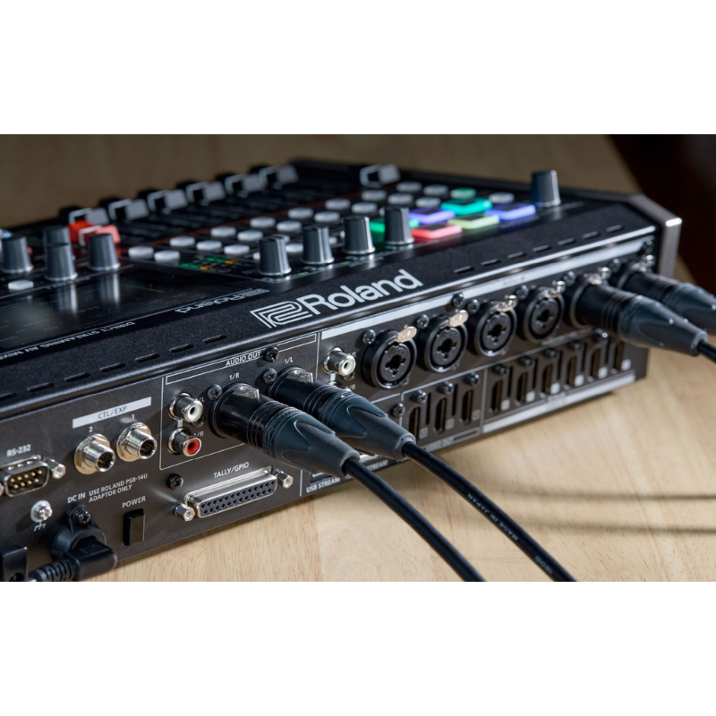 Roland vr 6hd inputs