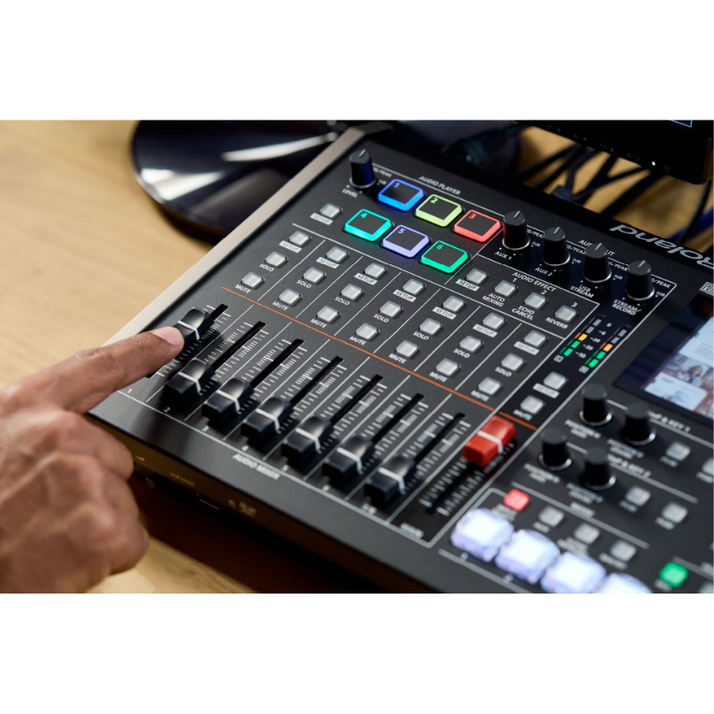 VR-6HD Direct Streaming AV Mixer