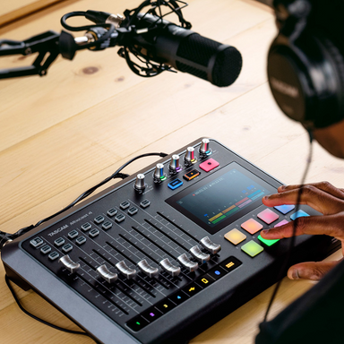 TASCAM_mixcast4podcastworkstation